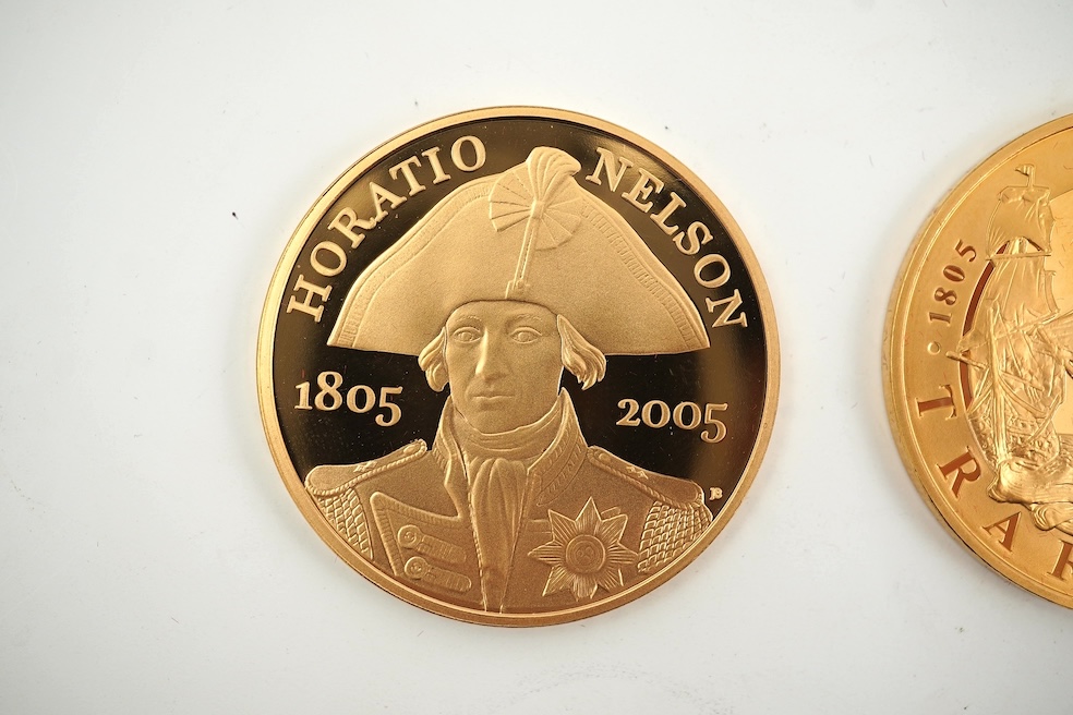 British gold coins, Elizabeth II, UK 2005 gold proof commemorative two crown set, commemorating 200th anniversary Nelson-Trafalgar, 21 October 1805, in case of issue with certificate